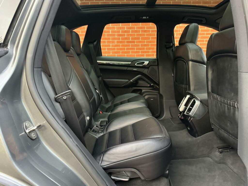 Porsche Cayenne Suv Red #49