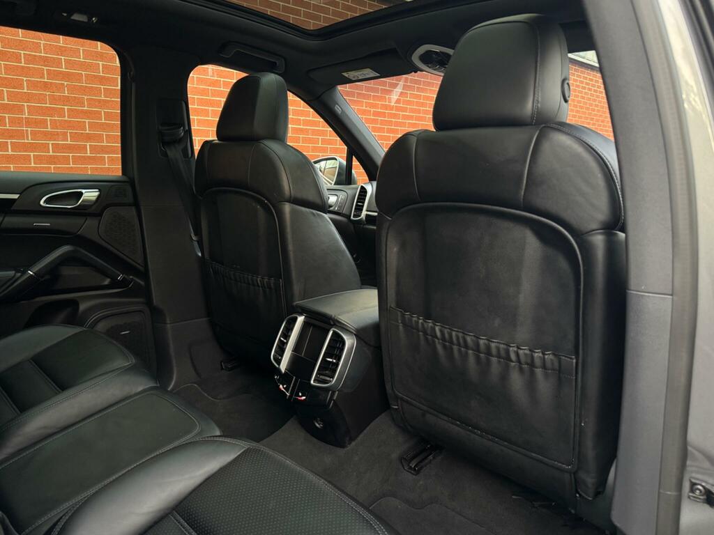 Porsche Cayenne Suv Red #48