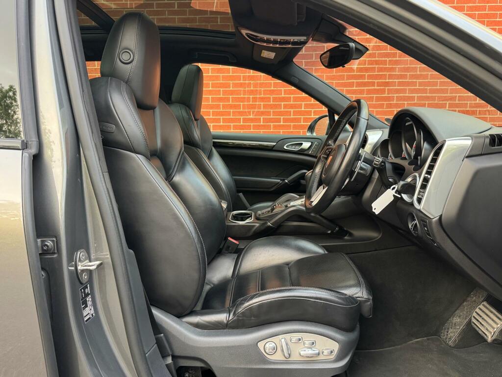 Porsche Cayenne Suv Red #47