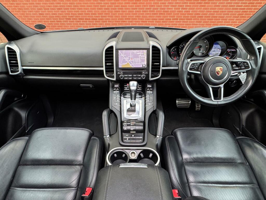Porsche Cayenne Suv Red #17
