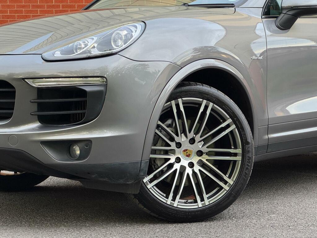 Porsche Cayenne Suv Red #13