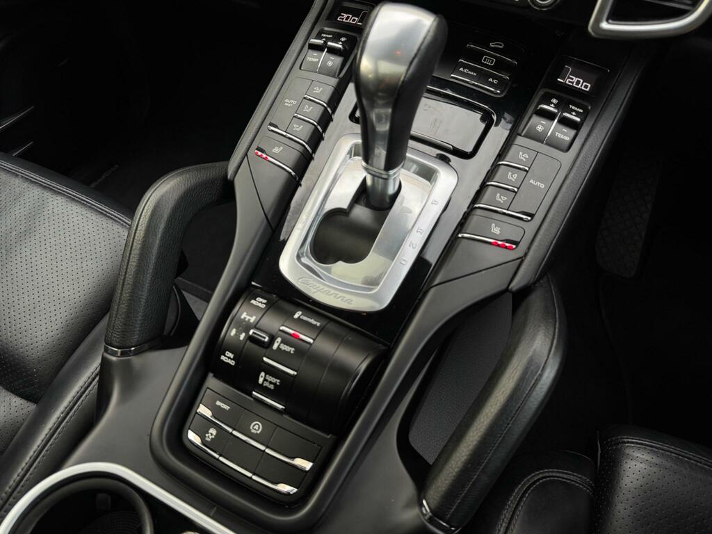 Porsche Cayenne Suv Red #28