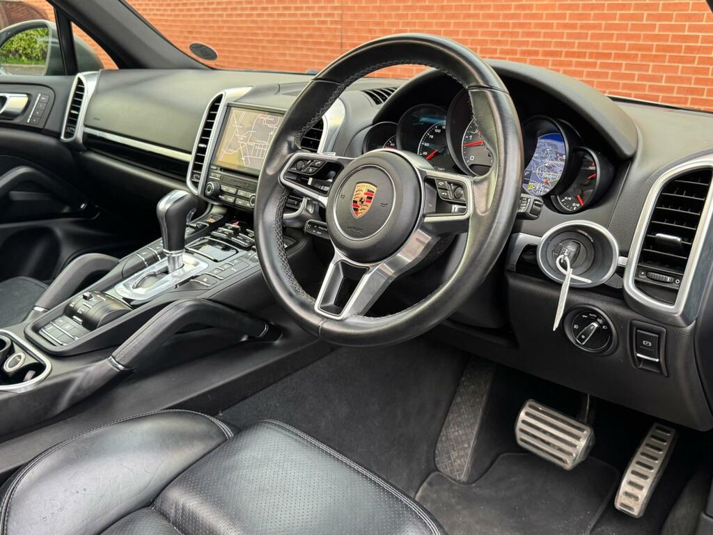 Porsche Cayenne Suv Red #39