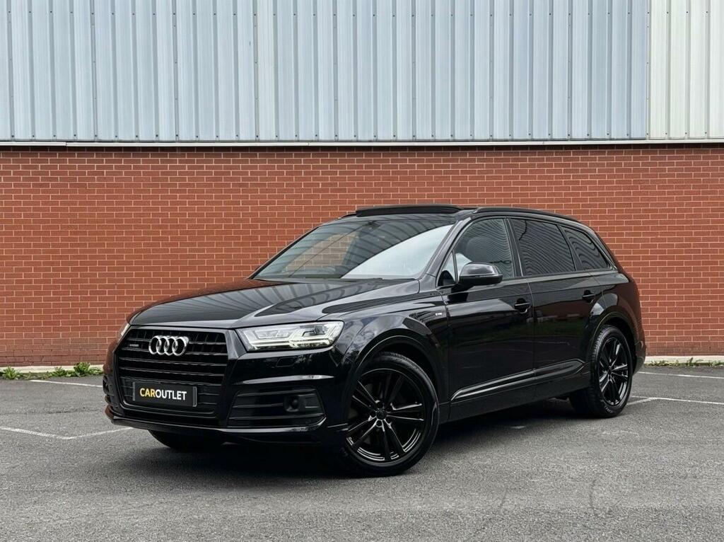 Audi Q7 S Line Black #5