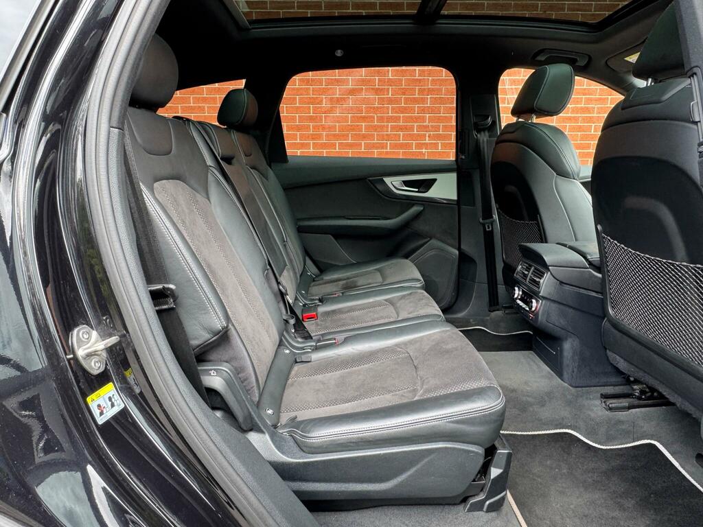 Audi Q7 Tdi V6 S Line Black #64