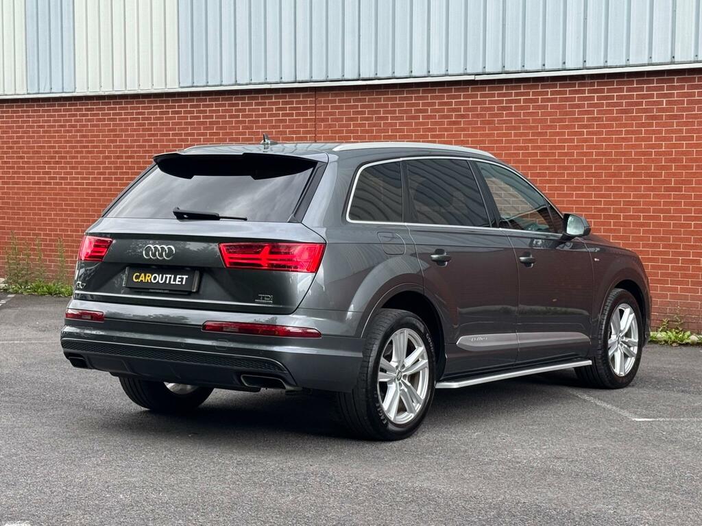 Audi Q7 S Line Grey #2