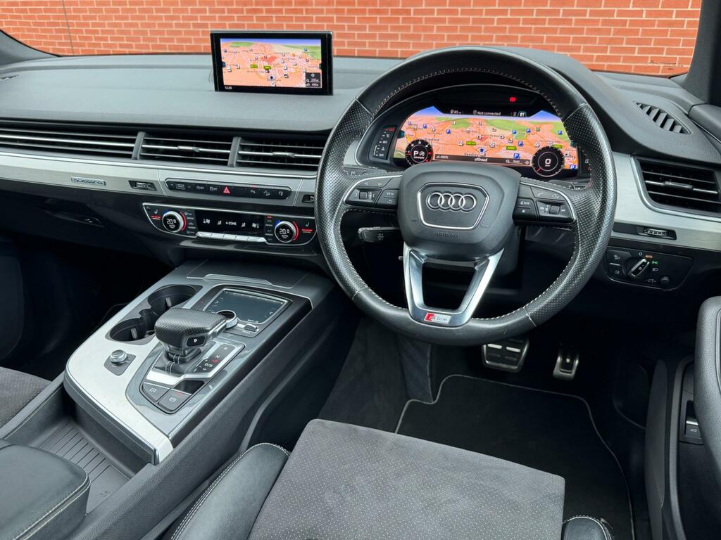 Audi Q7 S Line Grey #3