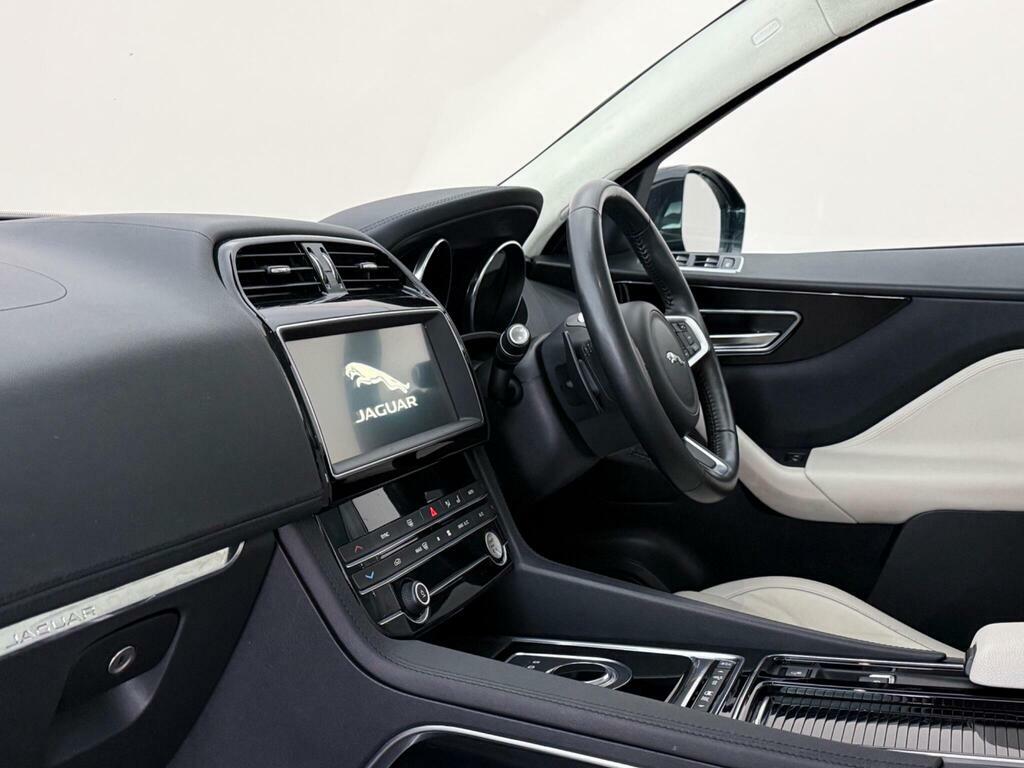 Jaguar F-Pace 2.0 P250i Prestige Awd Euro 6 Ss Blue #4