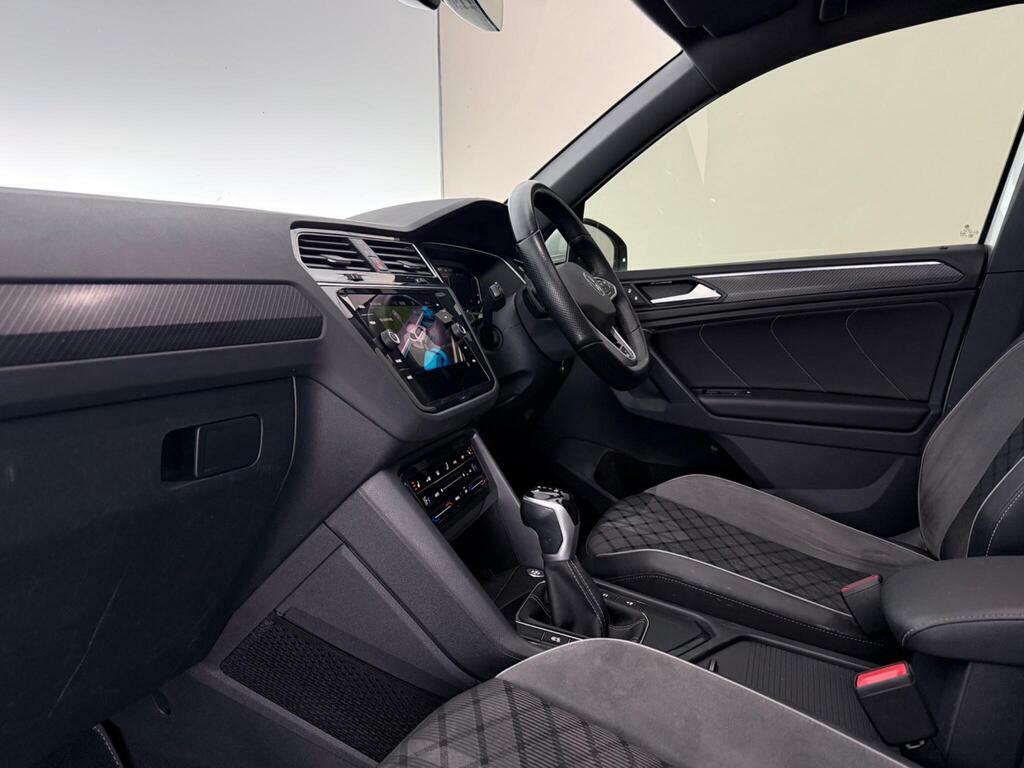 Volkswagen Tiguan 1.5 Tsi R-line Dsg Euro 6 Ss LT72JXN White #4