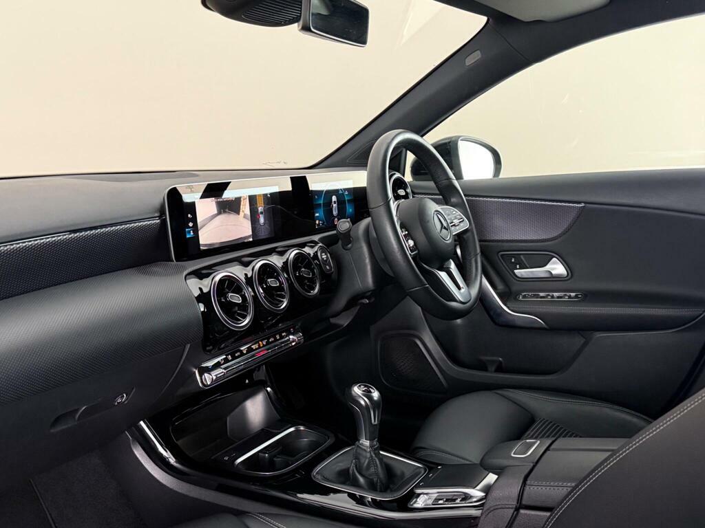 Mercedes-Benz A Class 1.3 A180 Sport Executive 7G-dct Euro 6 Ss FL19ONN Black #4