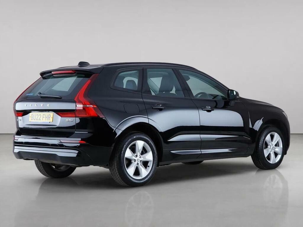 Volvo XC60 2.0 B5 Mhev Momentum Awd Euro 6 Ss BU22FHR Black #6