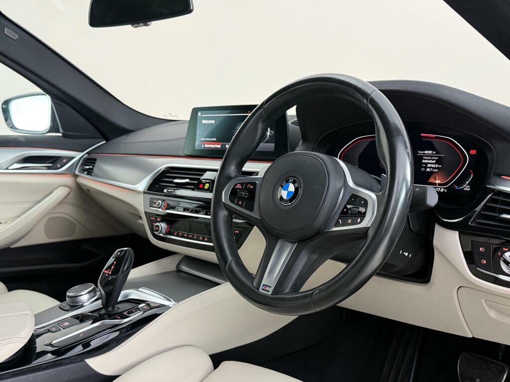 BMW 5 Series 2.0 520D Mht M Sport Euro 6 Ss FV69VNP Grey #3
