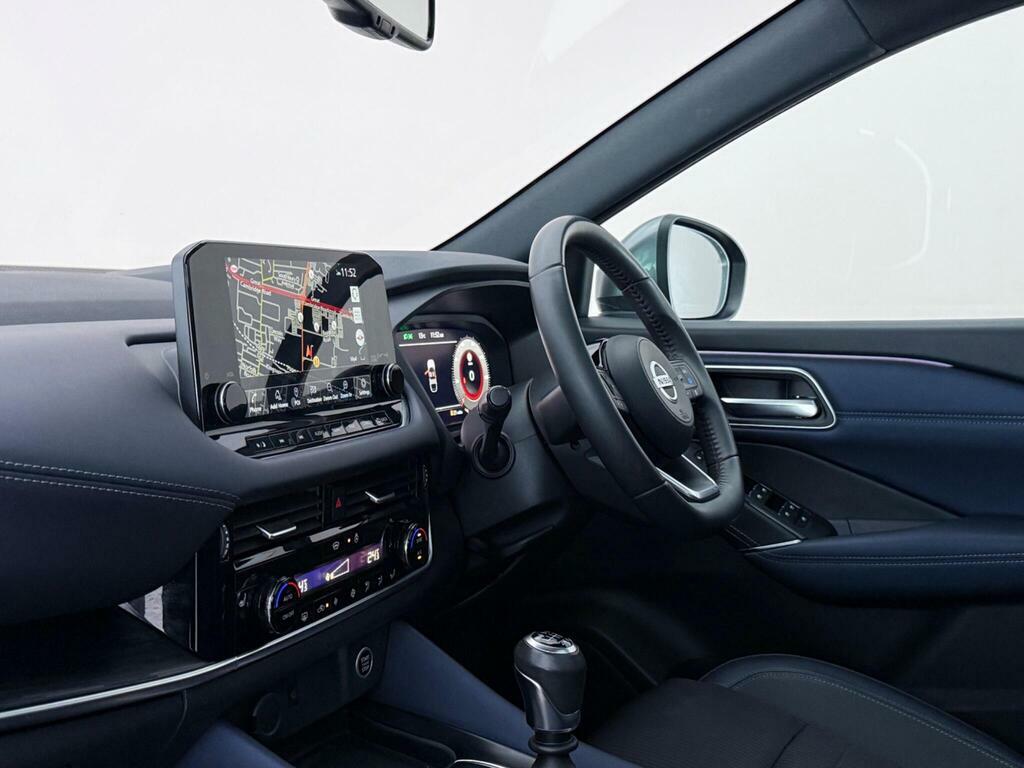 Nissan Qashqai 1.3 Dig-t Mhev Tekna Euro 6 Ss NL22SZG Grey #4