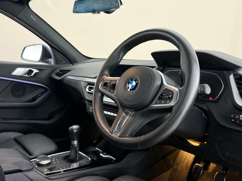 BMW 1 Series 1.5 118I M Sport Euro 6 Ss AV20ANX Blue #3