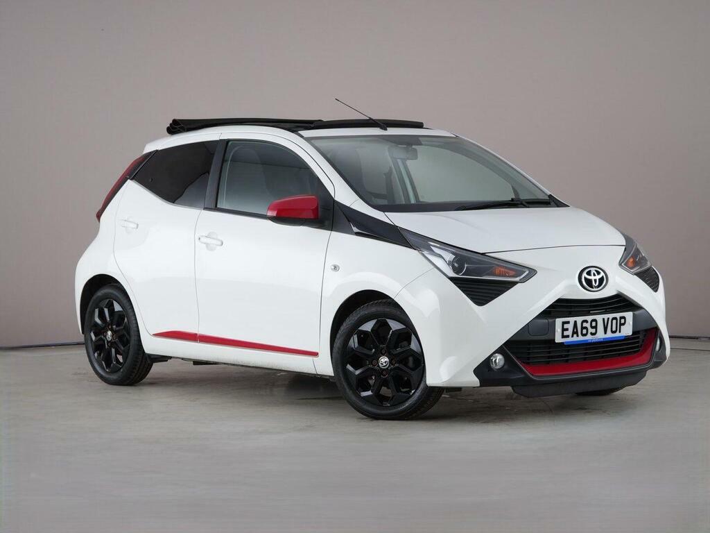 Toyota Aygo 1.0 Vvt-i X-trend Funroof X-shift Euro 6 White