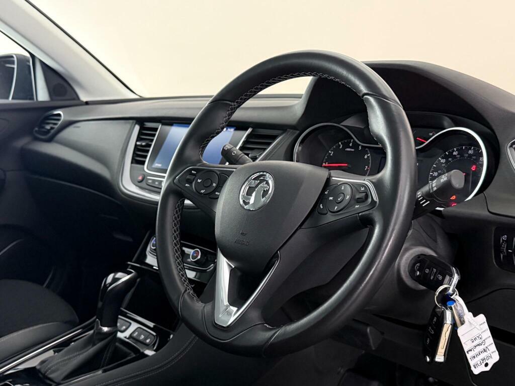 Vauxhall Grandland X 1.2 Turbo Sport Nav Euro 6 Ss KO68FHA Blue #3