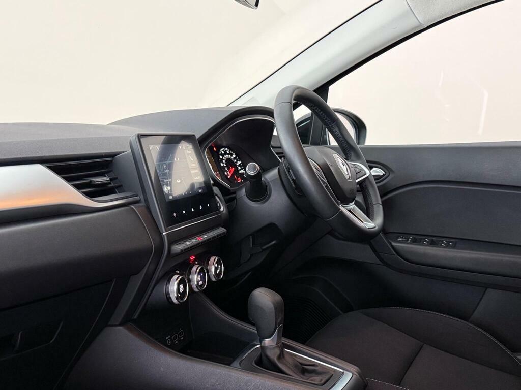 Renault Captur 1.3 Tce Iconic Edc Euro 6 Ss LS71ASU Black #4