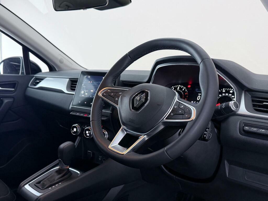 Renault Captur 1.3 Tce Iconic Edc Euro 6 Ss LS71ASU Black #3