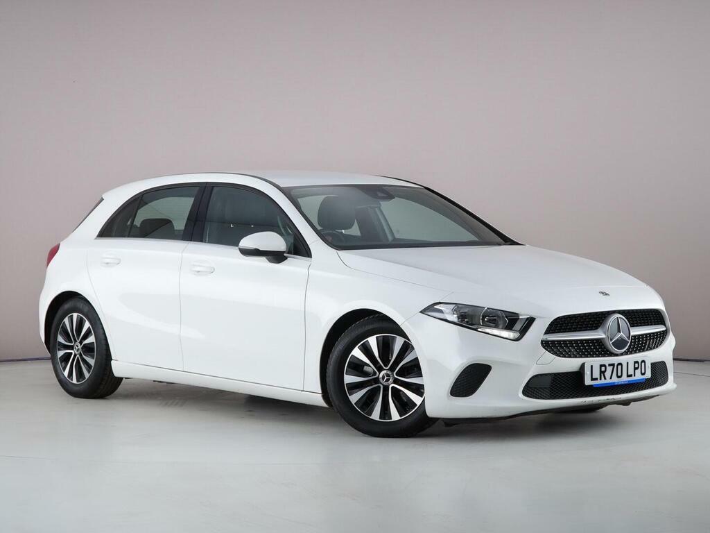 Mercedes-Benz A Class 1.3 A180 Se Euro 6 Ss White