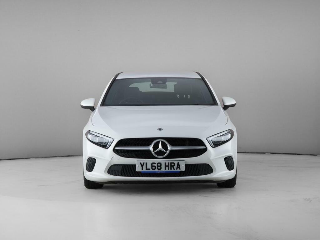 Mercedes-Benz A Class 1.5 A180d Sport Executive 7G-dct Euro 6 Ss YL68HRA White #5