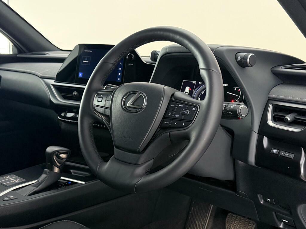 Lexus UX 2.0 250H F Sport Design E-cvt Euro 6 Ss White #3