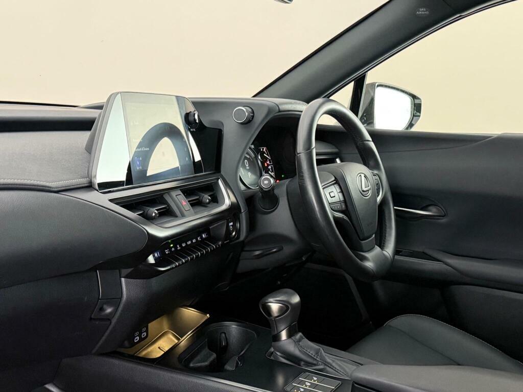 Lexus UX 2.0 250H F Sport Design E-cvt Euro 6 Ss White #4