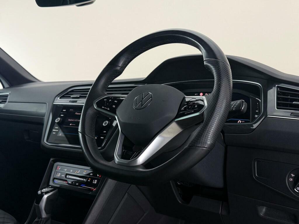 Volkswagen Tiguan 2.0 Tdi R-line Dsg Euro 6 Ss PN23XAU White #3