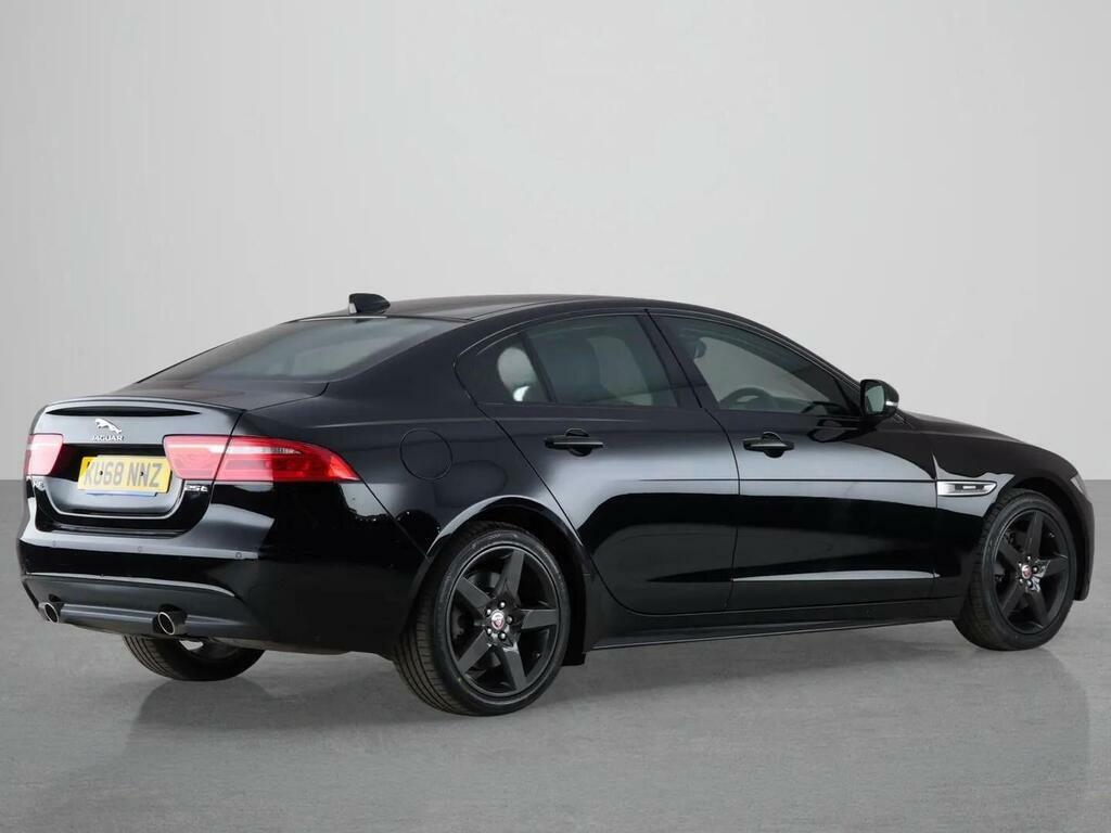 Jaguar XE 2.0I Gpf R-sport Euro 6 Ss KU68NNZ Black #6