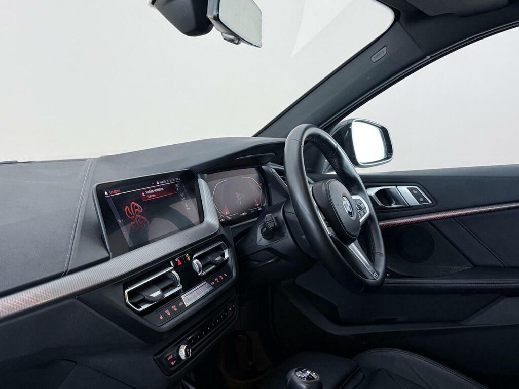 BMW 1 Series 1.5 118I M Sport Lcp Euro 6 Ss YF71OYW Black #4