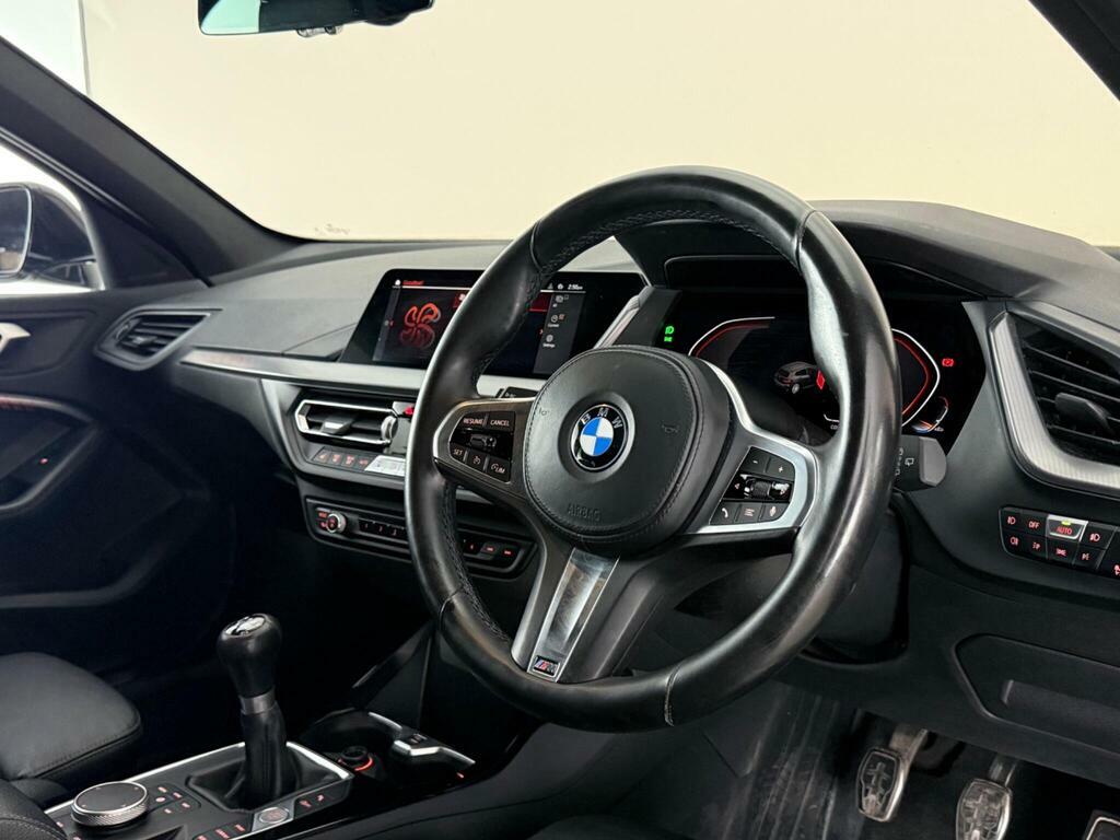 BMW 1 Series 1.5 118I M Sport Lcp Euro 6 Ss YF71OYW Black #3