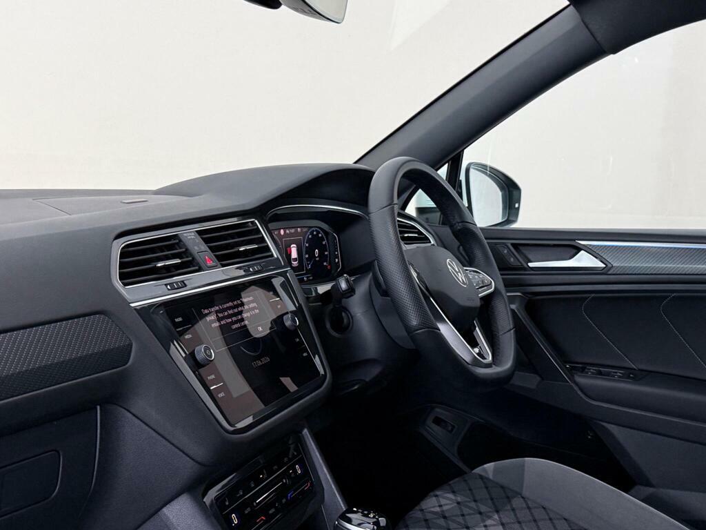 Volkswagen Tiguan Allspace 1.5 Tsi R-line Dsg Euro 6 Ss YE22VDG White #4