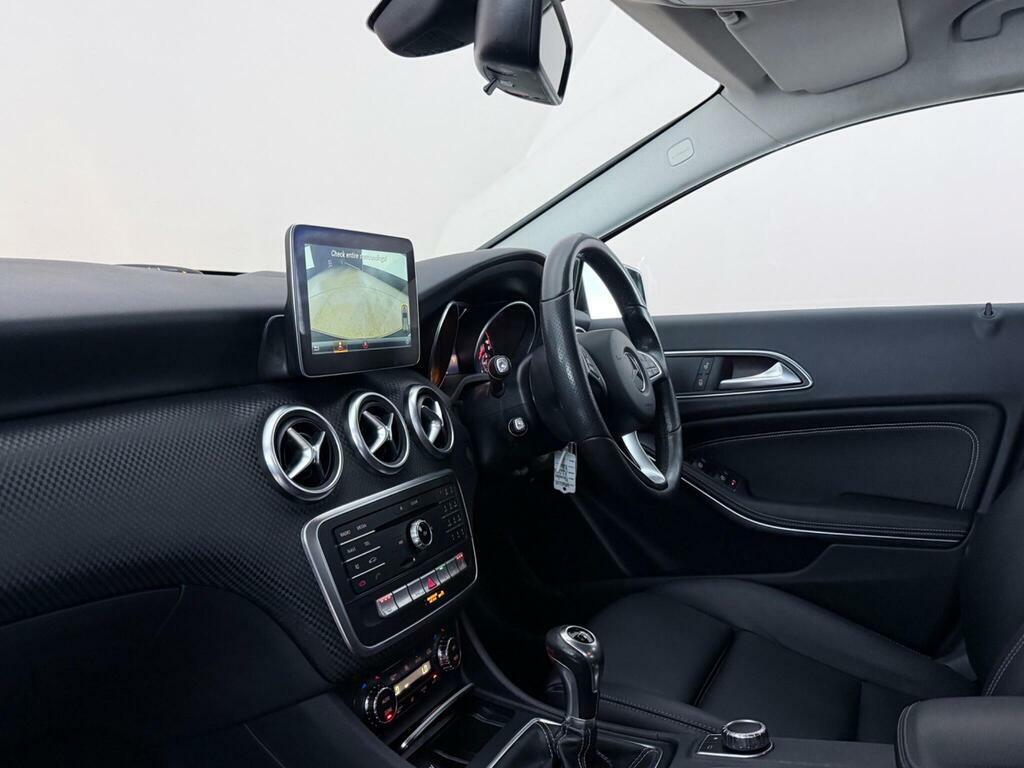 Mercedes-Benz A Class 2.1 A200d Sport Executive Euro 6 Ss WP66UJO Black #4