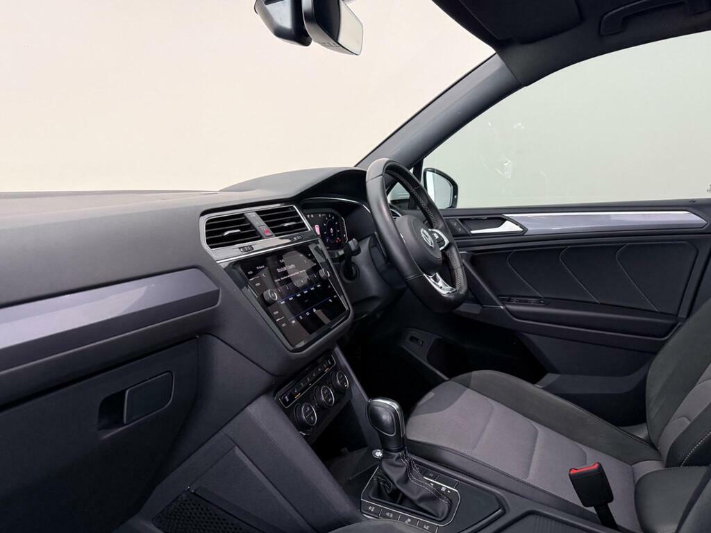 Volkswagen Tiguan Allspace 1.5 Tsi Evo R-line Tech Dsg Euro 6 Ss White #4