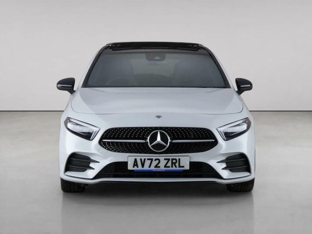 Mercedes-Benz A Class 1.3 A180 Amg Line Night Edition Premium Plus 7G- AV72ZRL White #5