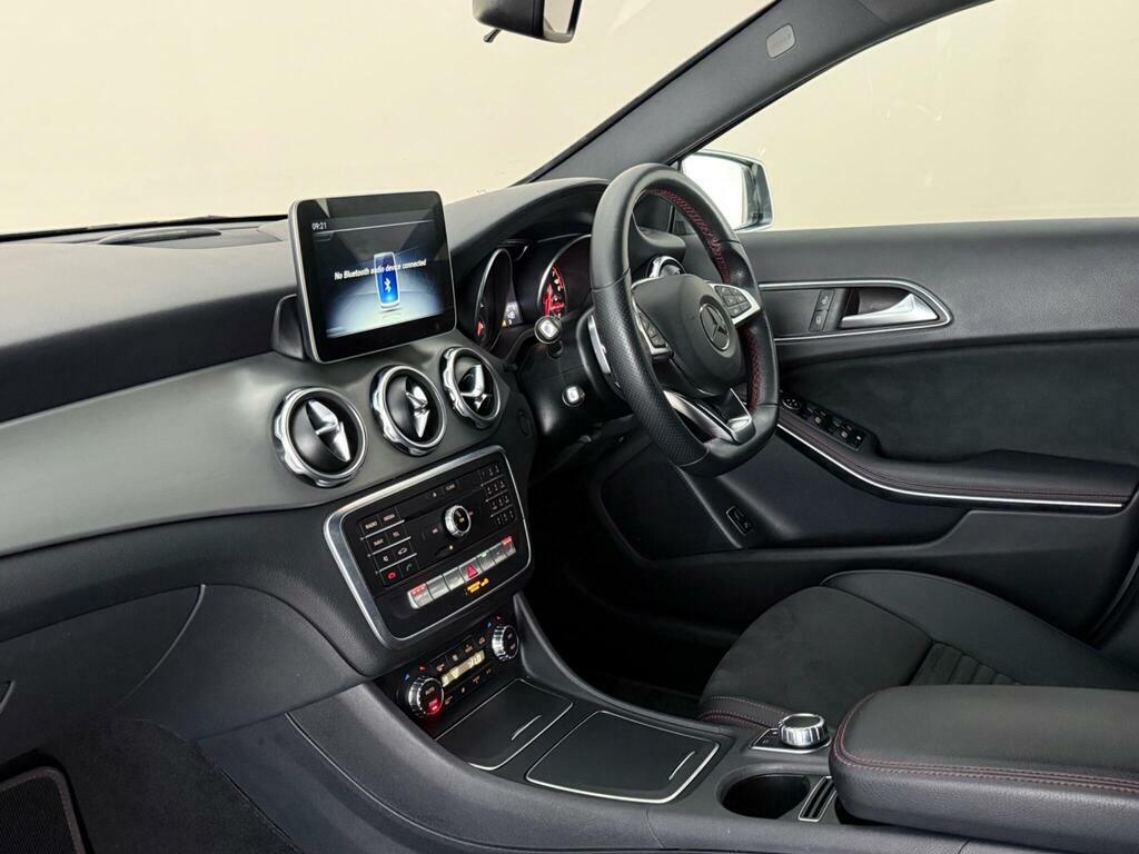 Mercedes-Benz GLA Class 1.6 Gla180 Amg Line Edition 7G-dct Euro 6 Ss BG69VSY Grey #4