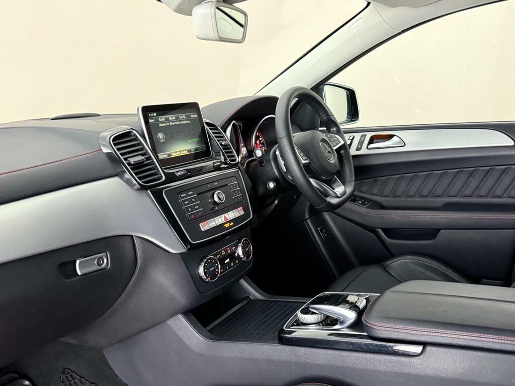 Mercedes-Benz GLE Coupe 3.0 Gle350d V6 Amg Line Coupe G-tronic 4Matic Euro Silver #4