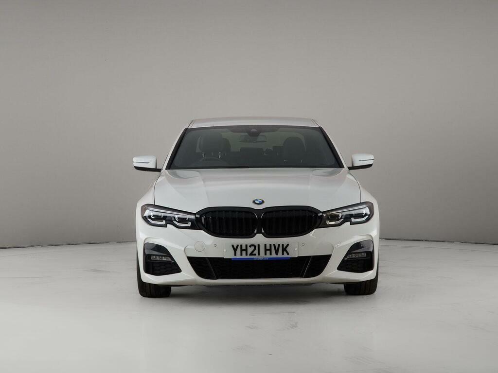 BMW 3 Series 2.0 318D Mht M Sport Euro 6 Ss YH21HVK White #5