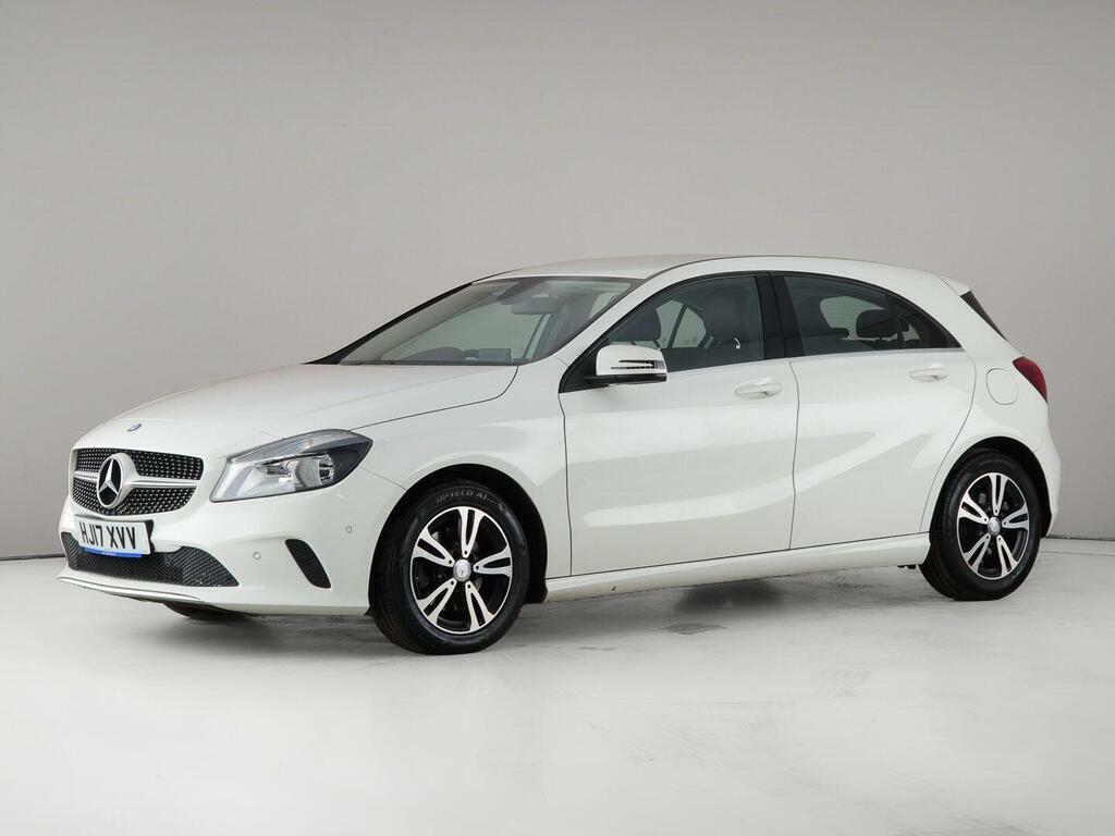 Mercedes-Benz A Class 1.6 A160 Se Executive Euro 6 Ss HJ17XVV White #2