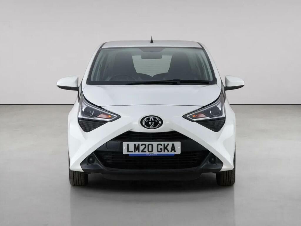 Toyota Aygo 1.0 Vvt-i X-play Euro 6 LM20GKA White #5
