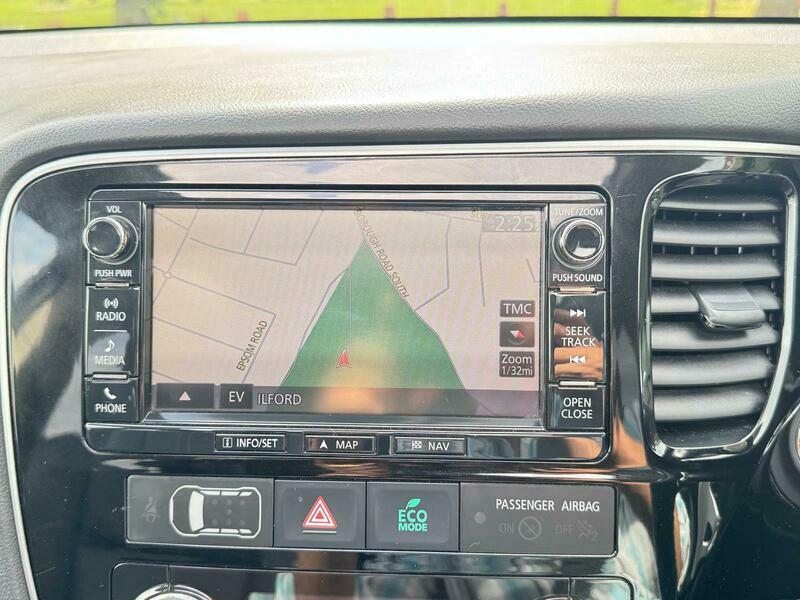 Mitsubishi Outlander Phev 4H PX67LJA Black #3