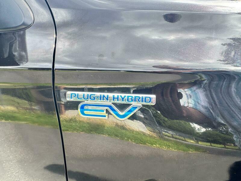 Mitsubishi Outlander Phev 4H PX67LJA Black #6