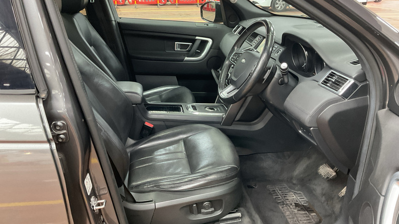 Land Rover Discovery Sport Se Tech Red #12