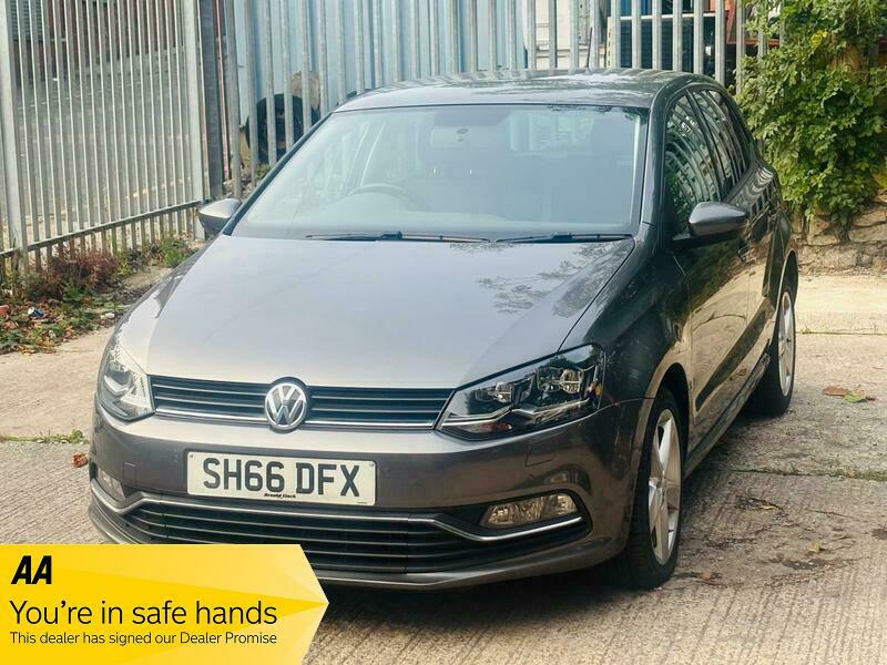 Volkswagen Polo Sel Tsi Grey