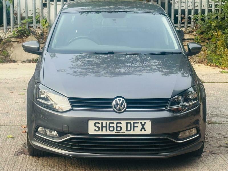 Volkswagen Polo Sel Tsi Grey #2