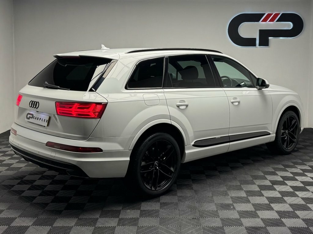 Audi Q7 3L S Line YC16ATY White #2