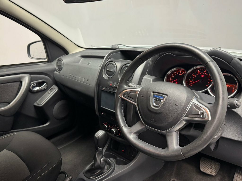 Dacia Duster 1.5L Laureate HK67WLA White #3