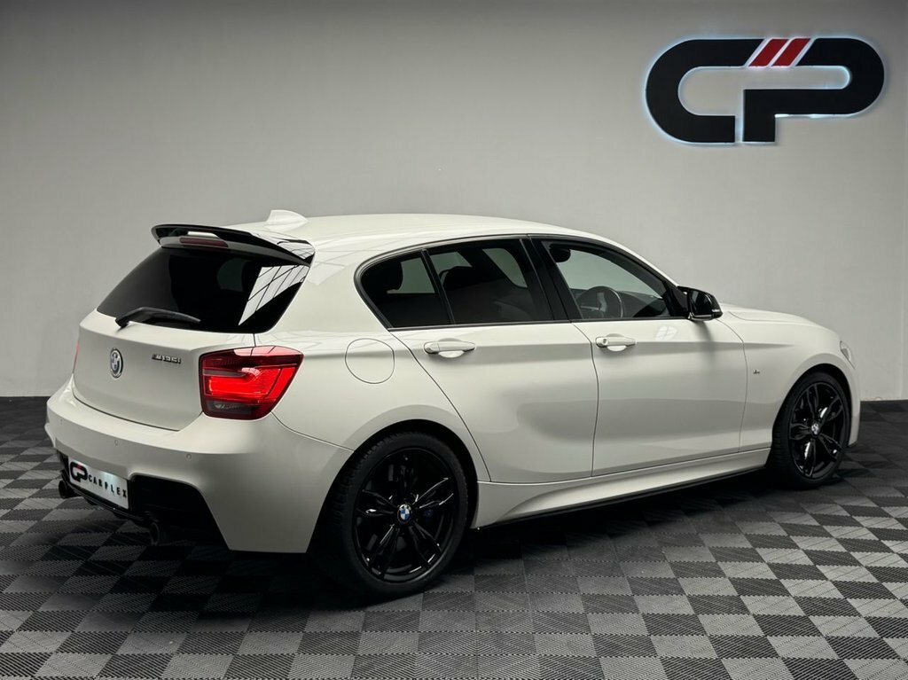 BMW 1 Series 3L Null White #2