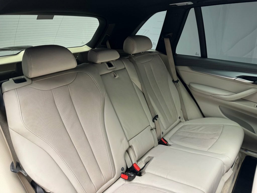 BMW X5 Xdrive30d M Sport White #20
