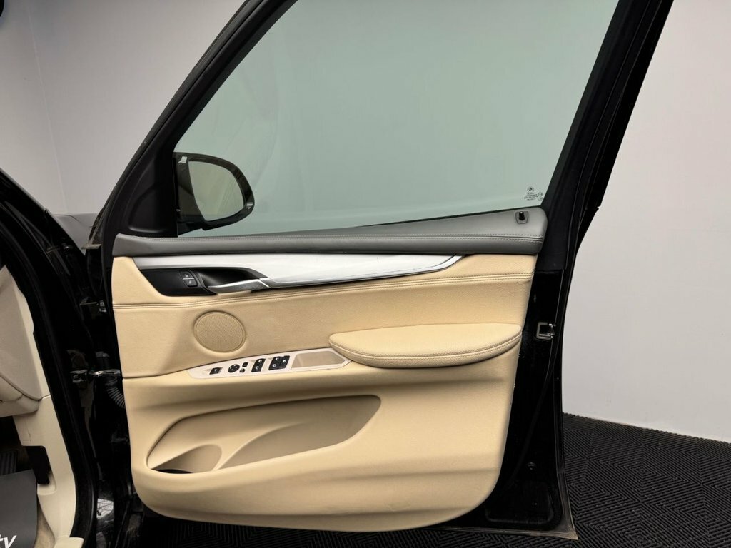 BMW X5 Xdrive30d M Sport White #49