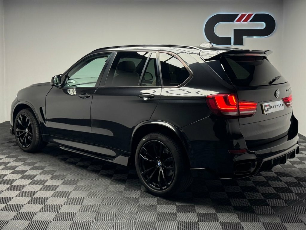 BMW X5 Xdrive30d M Sport White #16